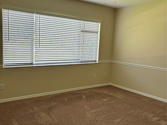 4th image of 11761 Pinewood Lakes Dr
