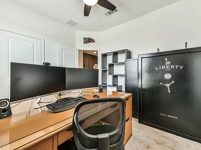 339 Friesian Ct — Photo 17