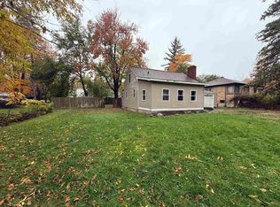 321 Willow St, Midland, MI 48642