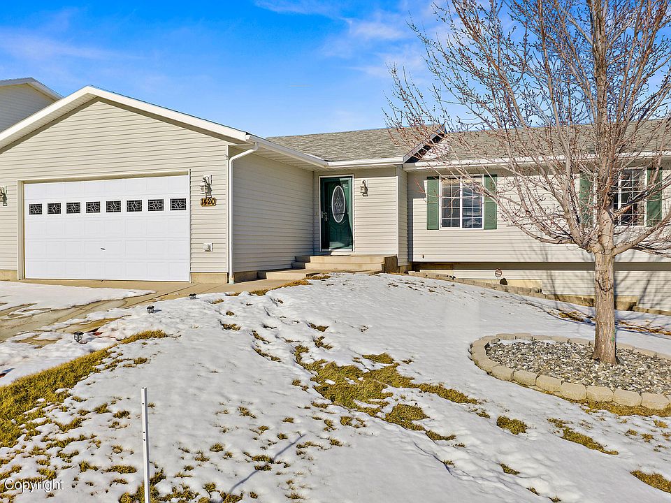 1420 Beaver Dr, Gillette, WY 82718 MLS 21264 Zillow