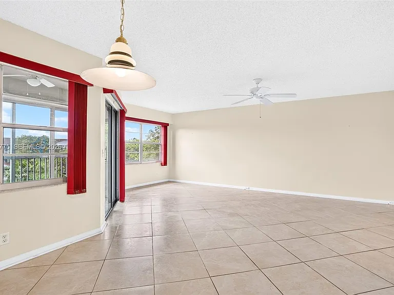 12701 SW 14th St #402J — Photo 19