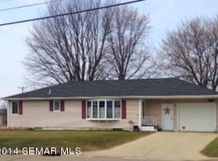 308 Independence Ave, Clarks Grove, MN 56016