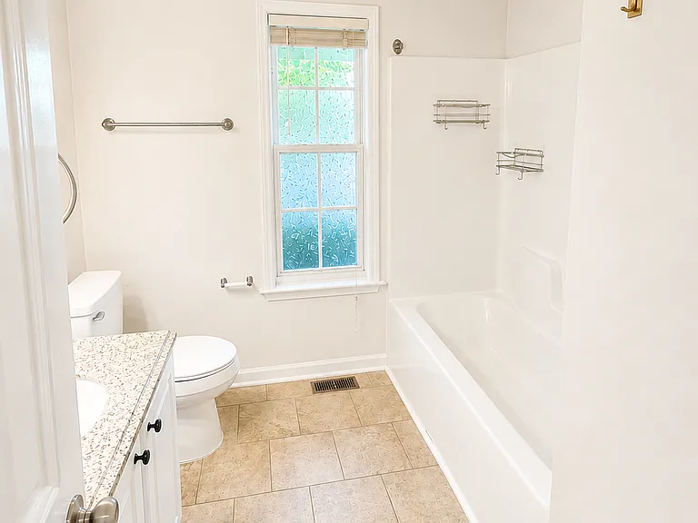 225 Harvester Dr — Photo 14