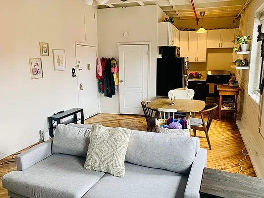 Rented by Owner | media 21