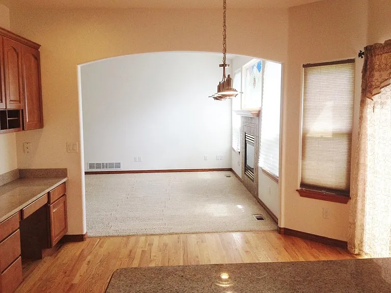5470 Gunnison Dr — Photo 10