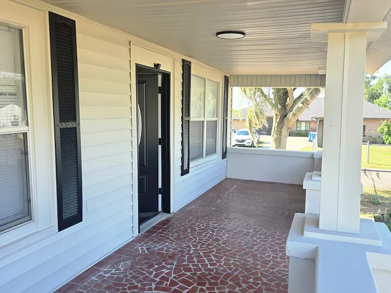 540 Park Ave — Photo 14