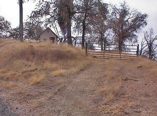 33295 Hickory Ln, Squaw Valley, CA