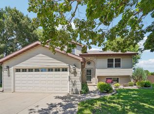 5538 Galway Dr, Waunakee, WI 53597