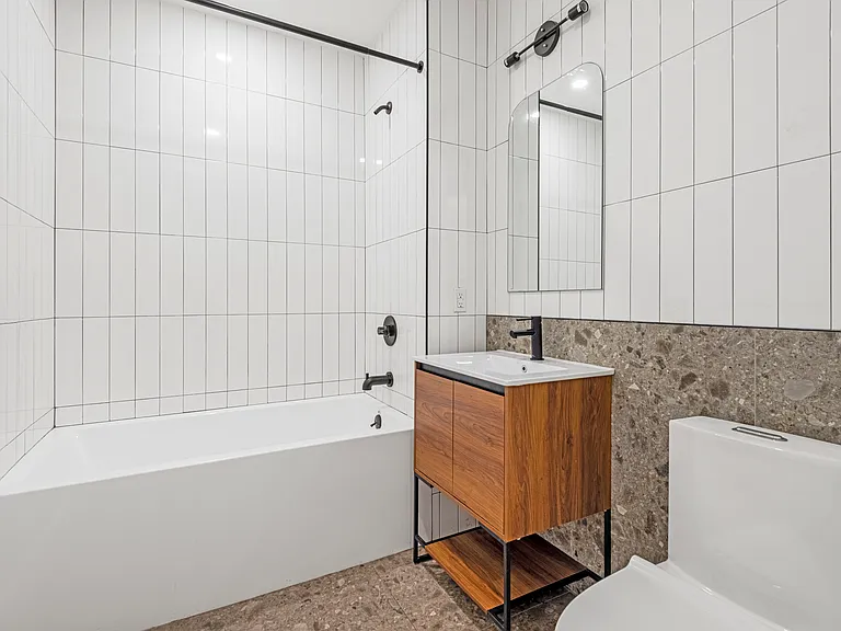 20 Prescott Pl #7B — Photo 7