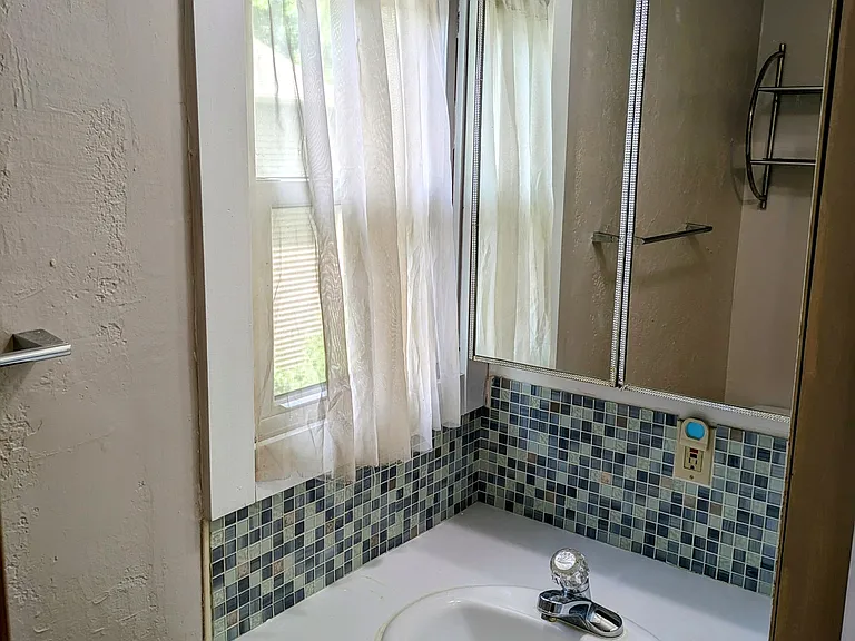 4461 Eaton St #2B — Photo 7