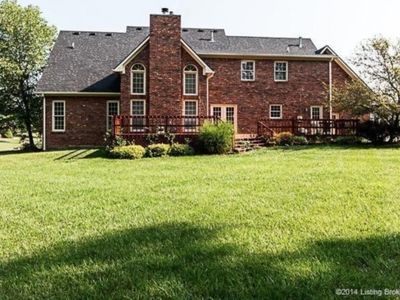 1068 Chapel Creek Trl, New Albany, IN, 47150