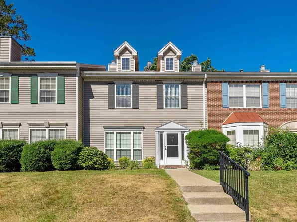 104 Cherokee Dr #1102, Galloway, NJ 08205