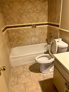 3rd image of 4206 Ironwood Dr