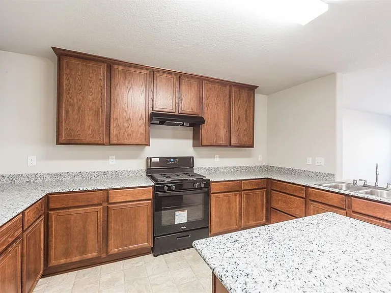 2534 Sandbar Shark Ct — Photo 6