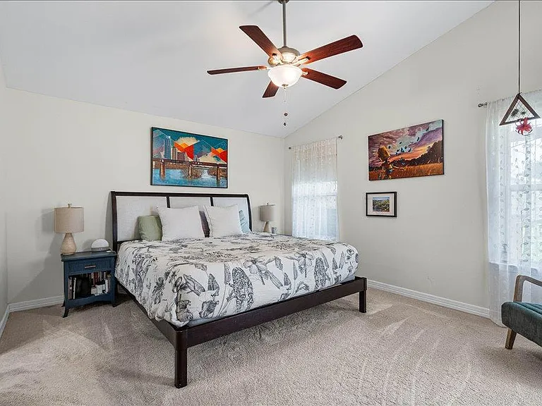 8514 Burrell Dr — Photo 10