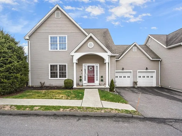 6 Heron View, New Fairfield, CT 06812