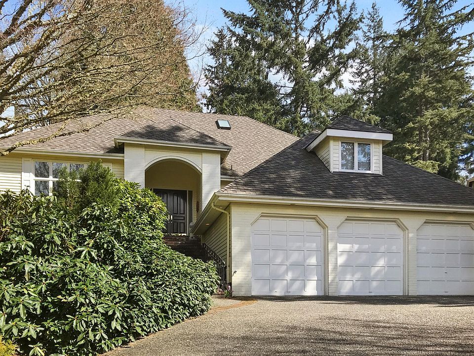 1st image of 13744 209th Ave NE