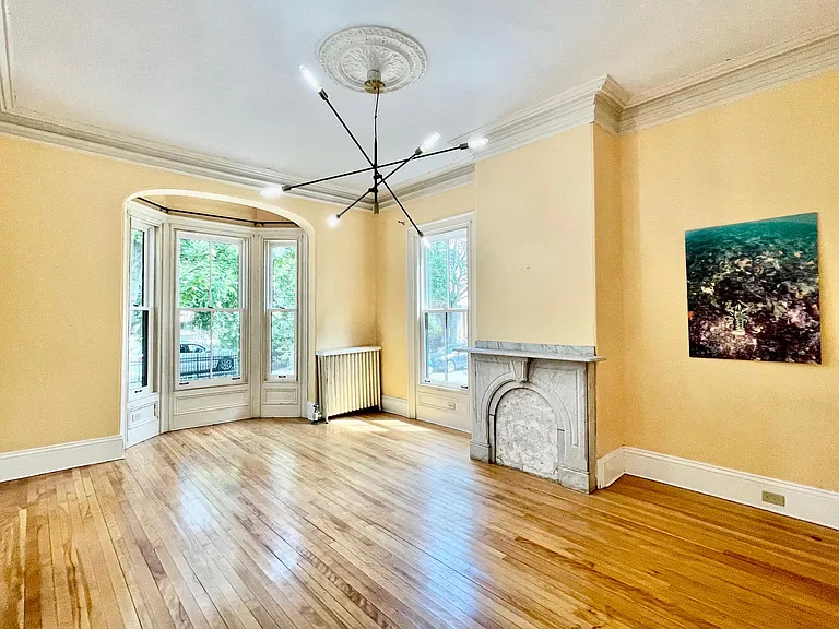 116 Emery St #1 — Photo 9