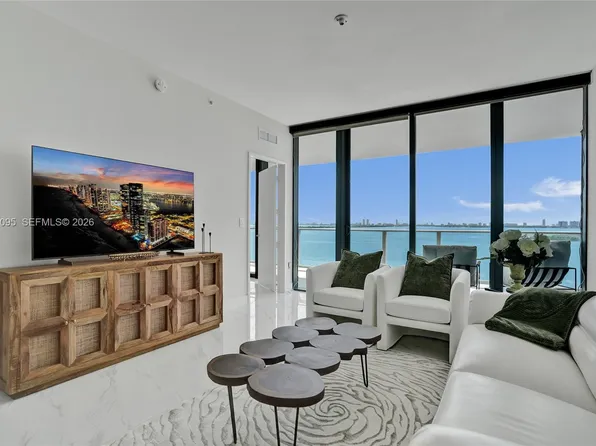 700 NE 24th St #806, Miami, FL 33137