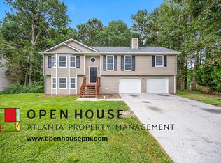 1395 Chalet Cir, Lawrenceville, GA 30043