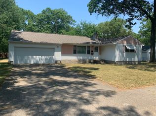 1328 Calvin Ave, Muskegon, MI 49442