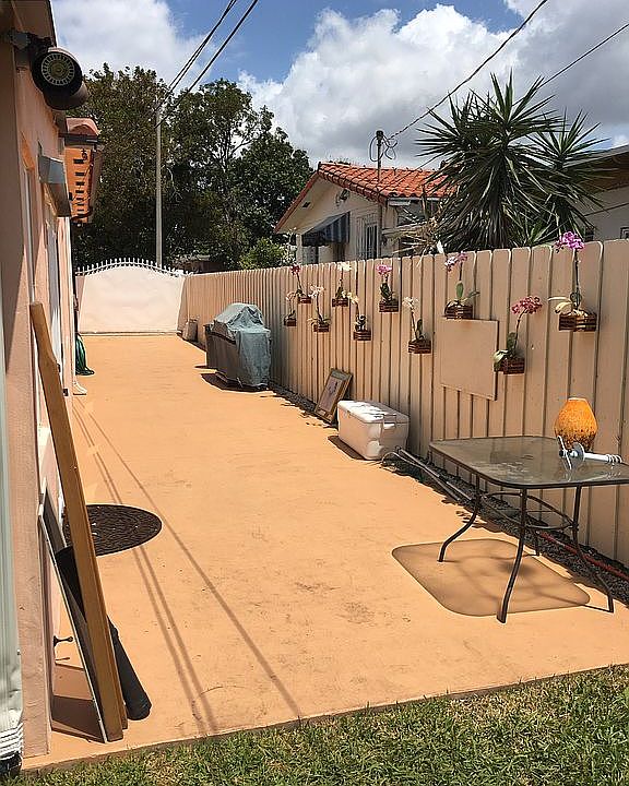 2nd image of 3010 NW 5th St