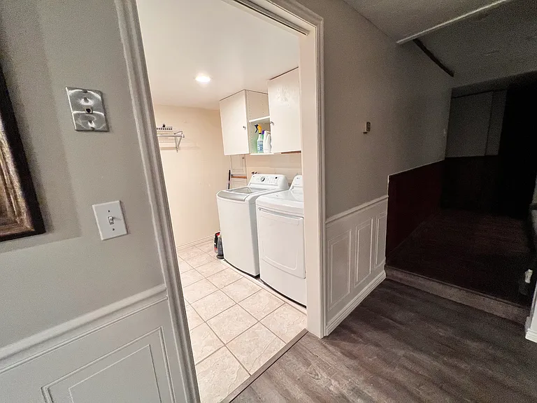 1975 Laguna Vista Dr — Photo 32