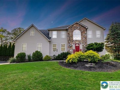 220 Pennbrook Rd, Stroudsburg, PA, 18360