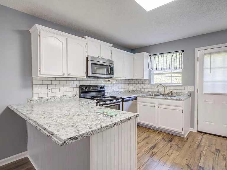 2931 Broad St #130 — Photo 9