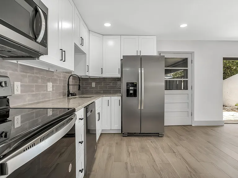 118 Lago Vista Blvd — Photo 11