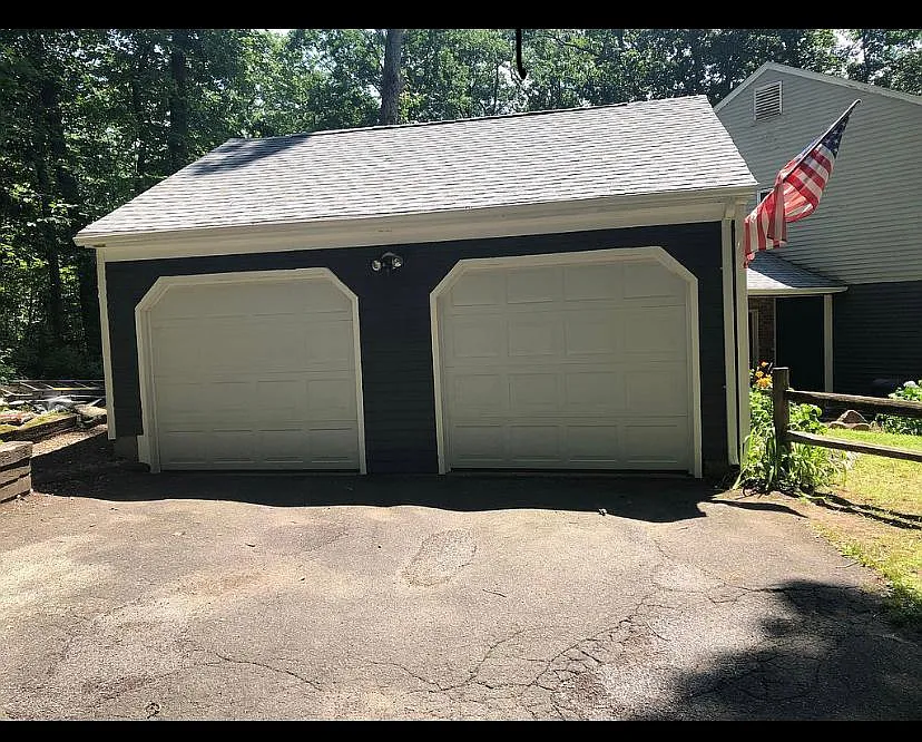 10 White Gate Rd