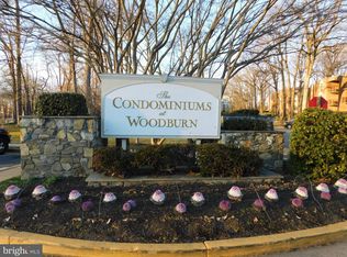 3358 Woodburn Rd APT 14, Annandale, VA 22003