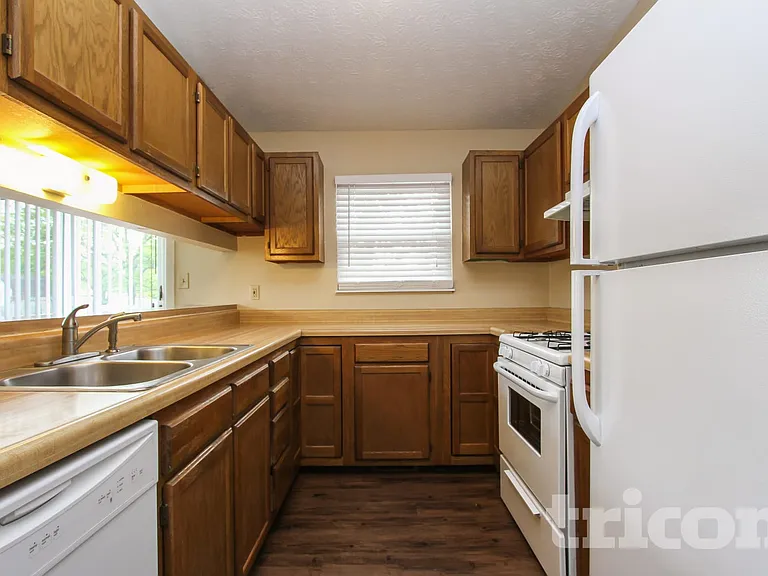 530 Quail Run — Photo 6