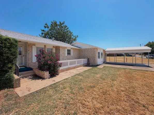 705 N Stanley St, Hinton, OK 73047