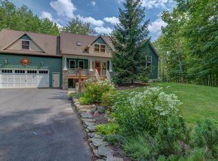 12 Worcester Dr, Raymond, ME 04071