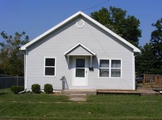 323 E 6th St, Cameron, MO 64429