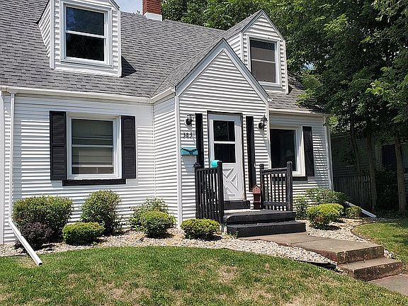 4th image of 383 N Center Ave