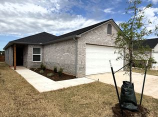 3625 Blue Ave, Yukon, OK 73064