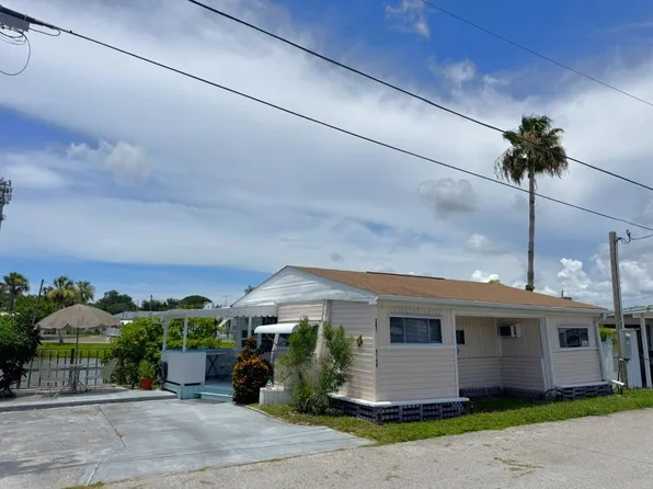 4699 Continental Dr Lot 361, Holiday, FL 34690