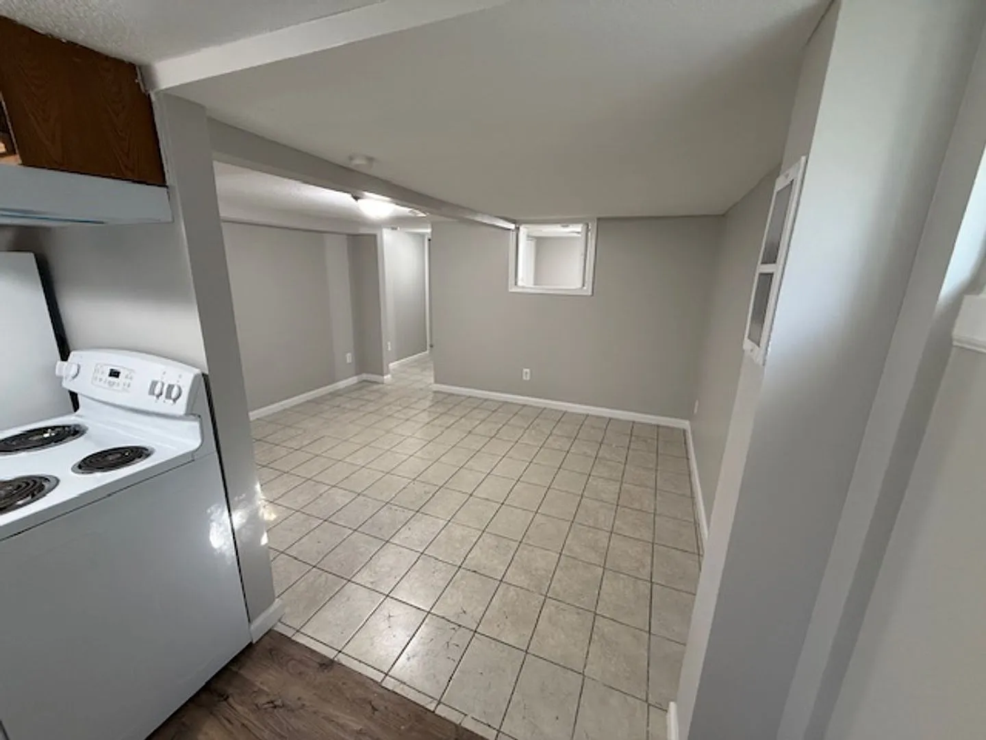 2 bed, $800 — Photo 2