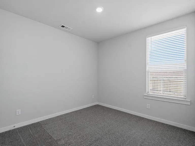 2000 Northern Ln — Photo 23