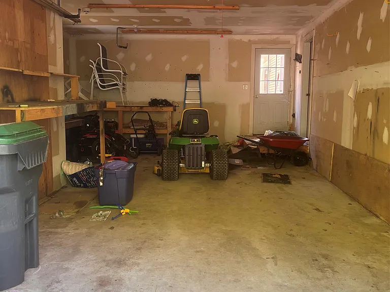 32 Continental Rd — Photo 10