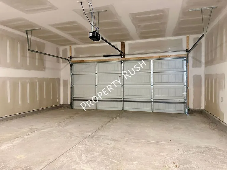 7535 Bendire Loop — Photo 42