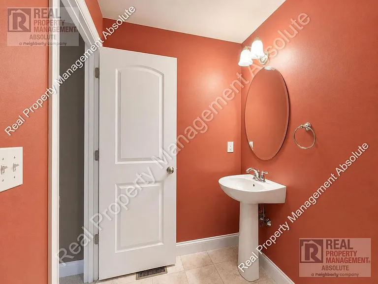23 Clearview Cir #A — Photo 11