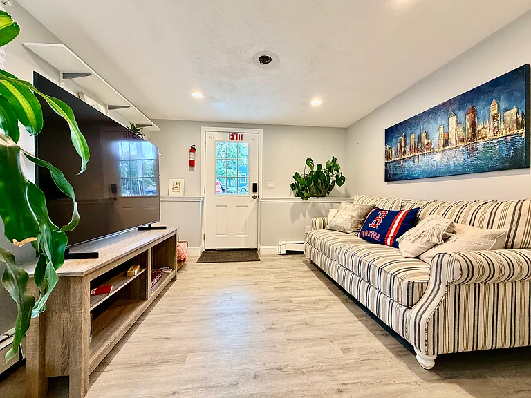 Entry door, living area
