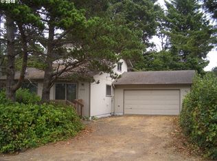 3740 Evergreen Ave, Depoe Bay, OR