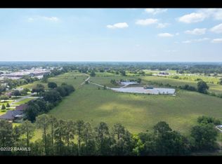 W Bluebird Dr, Lafayette, LA 70508