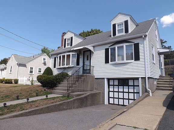 2nd image of 211 Highland Ave