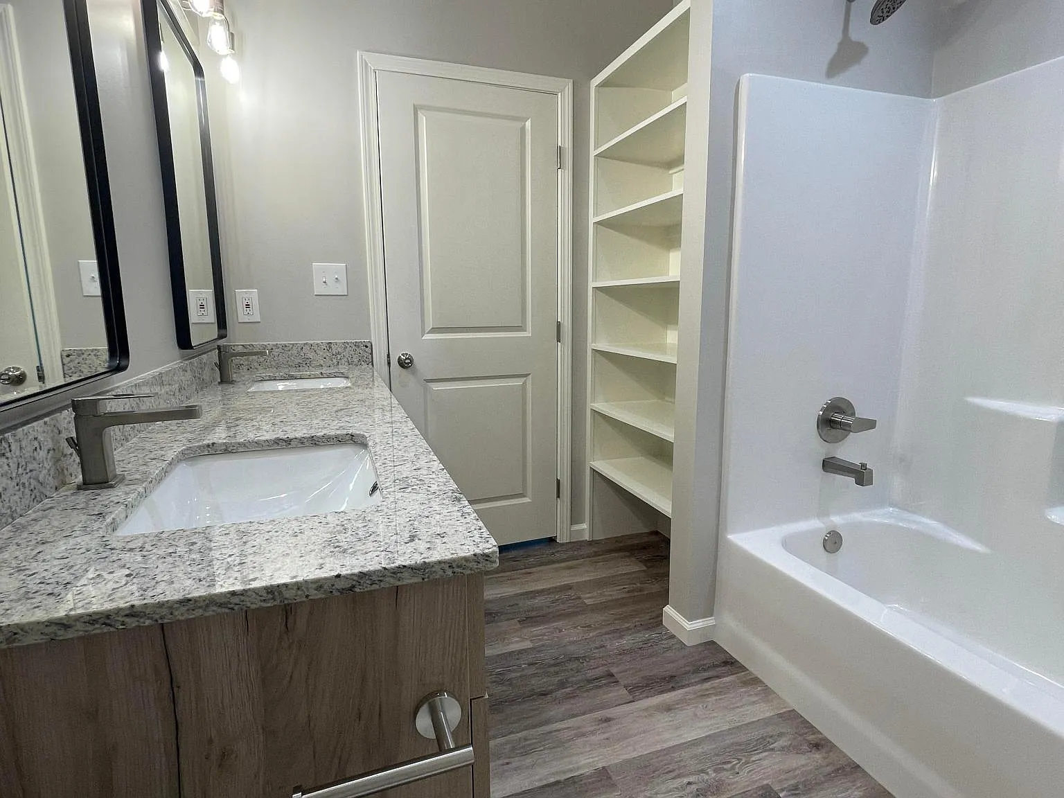 177 Southside St — Photo 4