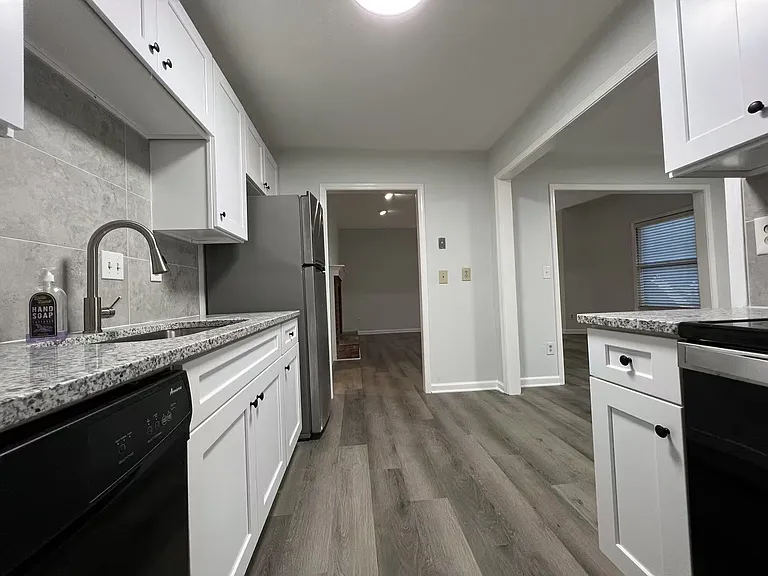 5020 Leeshire Trl — Photo 19